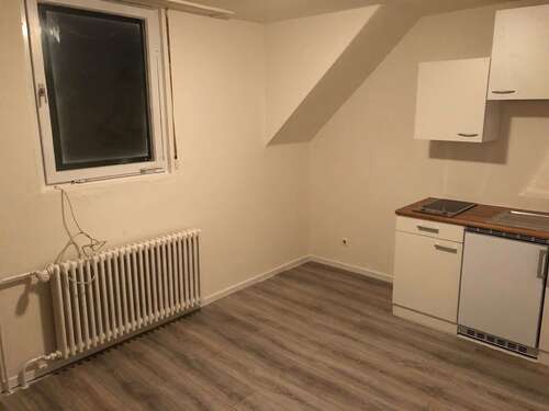 Foto - Wohnung zum Mieten in Reutlingen 350,00 € 18 m²