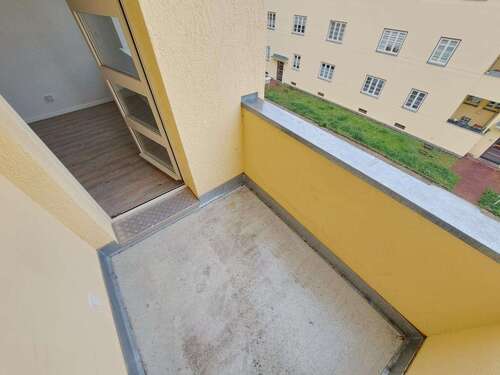 Foto - Wohnung zum Mieten in Magdeburg 519,75 € 54.71 m²