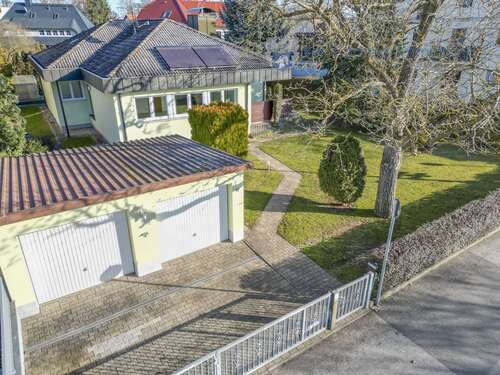 Foto - Haus zum Kaufen in Nürnberg 950.000,00 € 215 m²