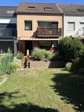 Foto - Haus zum Kaufen in Bischofsheim 389.000,00 € 130 m²