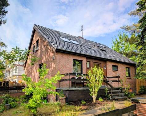 Foto - Haus zum Kaufen in Hohen Neuendorf 589.000,00 € 152 m²