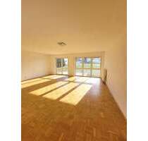 Haus zum Mieten in Glashütten 2.350,00 € 247 m²