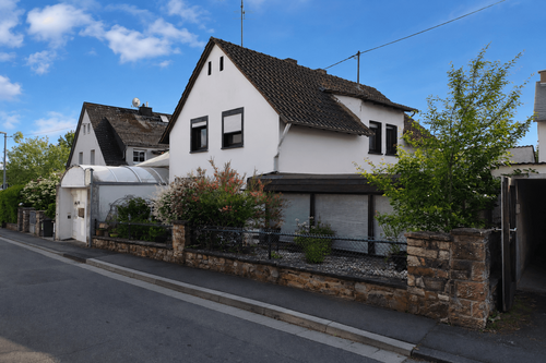 Foto - Haus zum Kaufen in Wiesbaden 349.000,00 € 120.24 m²