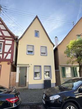 Foto - Haus zum Kaufen in Knittlingen 99.990,00 € 105 m²