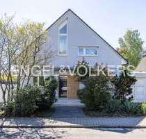 Haus zum Kaufen in Oberursel 2.190.000,00 € 230 m²