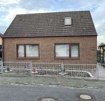 Haus zum Kaufen in Bremen 315.000,00 € 159.63 m²