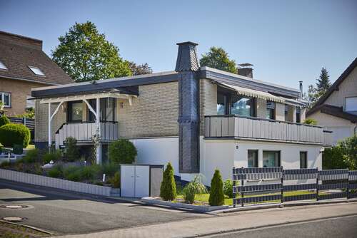 Foto - Haus zum Kaufen in Meschede 330.000,00 € 230 m²