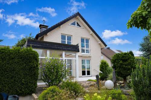Foto - Haus zum Kaufen in Lage 395.000,00 € 180.68 m²