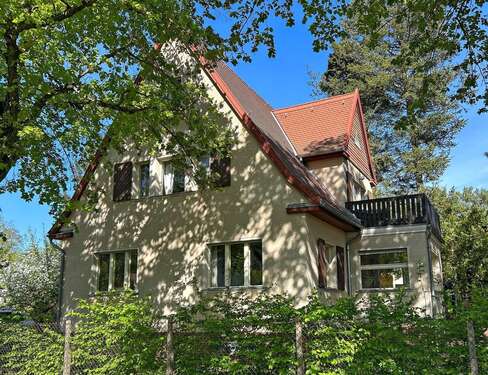 Foto - Haus zum Kaufen in Potsdam 1.395.000,00 € 214 m²
