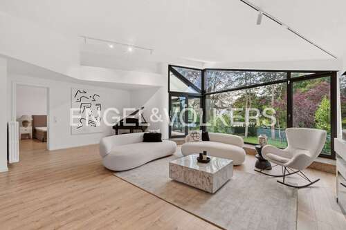 Foto - Haus zum Mieten in Düsseldorf 7.600,00 € 335 m²