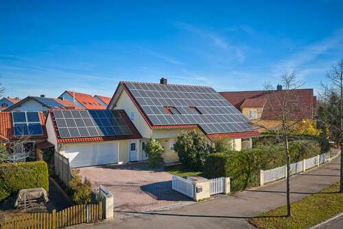 Foto - Haus zum Kaufen in Straubing Ittling 770.000,00 € 185 m²