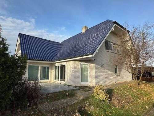 Foto - Haus zum Kaufen in Güstrow - Suckow 528.000,00 € 206.35 m²