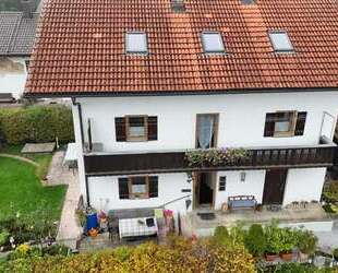 Haus zum Kaufen in Flintsbach 425.000,00 € 190 m²