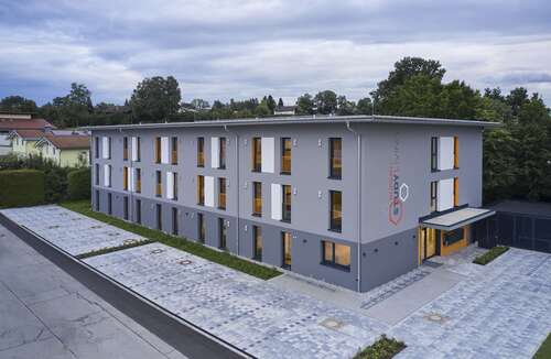 Foto - Wohnung zum Mieten in Traunstein 460,00 € 21 m²