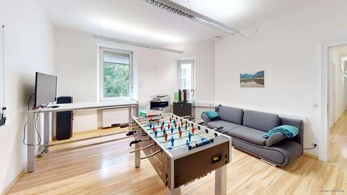 Foto - Büro in München 6.041,28 € 215.76 m²