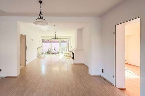Foto - Haus zum Kaufen in Frechen 699.000,00 € 240.13 m²