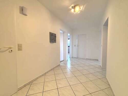 Foto - Wohnung zum Mieten in Mörfelden-Walldorf 800,00 € 75 m²