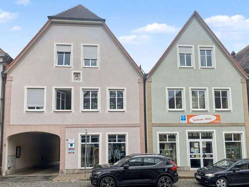 Foto - Haus zum Kaufen in Scheinfeld 839.000,00 € 163 m²