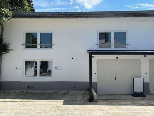 Foto - Büro in Köln 2.500,00 € 100 m² - 2.500,00&nbsp;EUR Kaltmiete, ca.&nbsp; 100,00&nbsp;m&sup2;