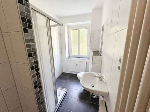 Foto - Wohnung zum Mieten in Plauen 352,39 € 65.5 m²