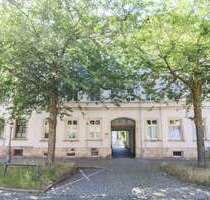 Wohnung zum Kaufen in Chemnitz 85.000,00 € 83 m²