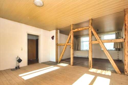 Foto - Haus zum Kaufen in Elsterberg 45.000,00 € 150 m²