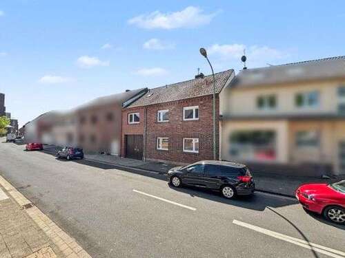 Foto - Haus zum Kaufen in Düren 269.000,00 € 181.51 m²