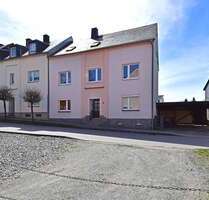 Haus zum Kaufen in Zwönitz 99.550,00 € 240 m²