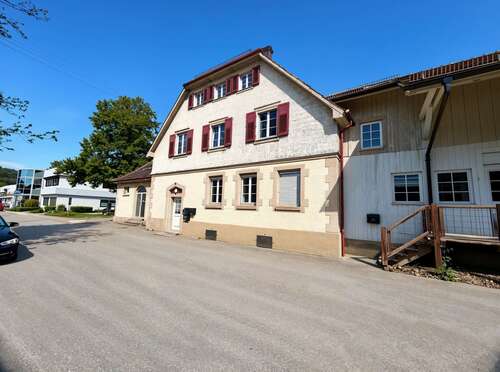 Foto - Haus zum Kaufen in Wehingen 600.000,00 € 306 m²