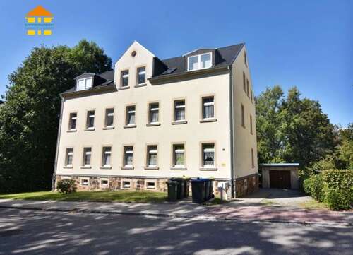 Foto - Wohnung zum Mieten in Hartmannsdorf 185,00 € 24.49 m²