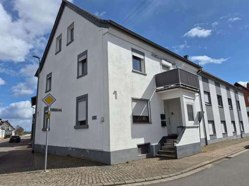 Foto - Wohnung zum Kaufen in Bruchmühlbach-Miesau 79.000,00 € 71 m²