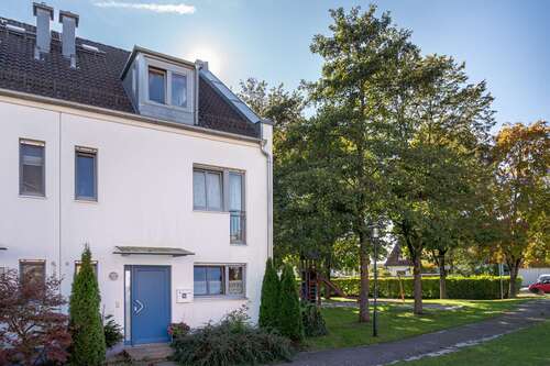 Foto - Haus zum Kaufen in Karlsfeld 920.000,00 € 148 m²