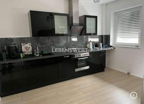 Foto - Haus zum Kaufen in Solingen 549.000,00 € 290 m²