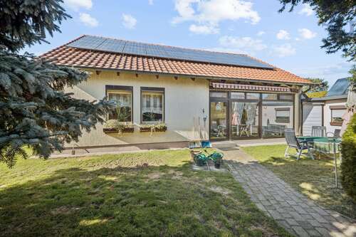 Foto - Haus zum Kaufen in Doberschütz 294.999,00 € 100 m²