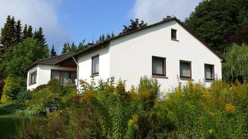 Foto - Haus zum Kaufen in Adelebsen 399.000,00 € 234 m²