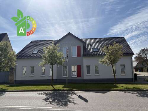 Foto - Haus zum Kaufen in Gleina 234.000,00 € 232.67 m²
