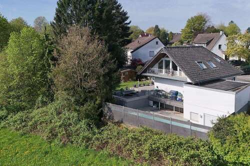 Foto - Haus zum Kaufen in Solingen 729.000,00 € 200 m²