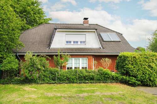 Foto - Haus zum Kaufen in Harrislee 610.000,00 € 194.63 m²