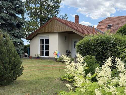 Foto - Haus zum Kaufen in Schönefeld-Großziethen 398.000,00 € 35 m²