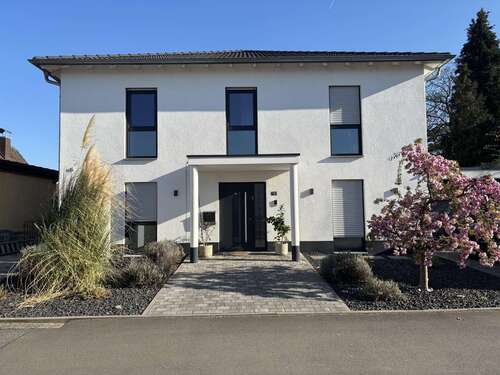 Foto - Haus zum Kaufen in Heppenheim 1.299.000,00 € 198 m²