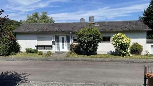 Foto - Haus zum Kaufen in Döttesfeld 210.000,00 € 143 m²
