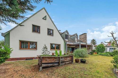 Foto - Haus zum Kaufen in Erlangen 828.000,00 € 201 m²