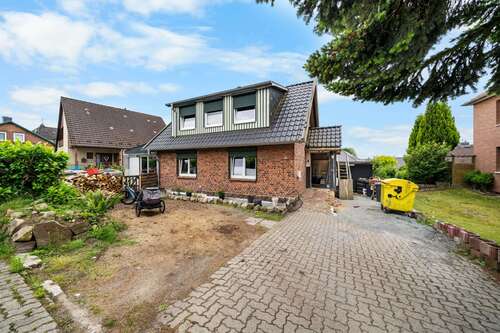 Foto - Haus zum Kaufen in Hohenwestedt 289.000,00 € 140.29 m²