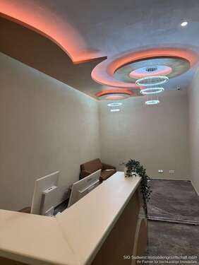 Foto - Spezialgewerbe in Karlsruhe 4.238,40 € 423.84 m²