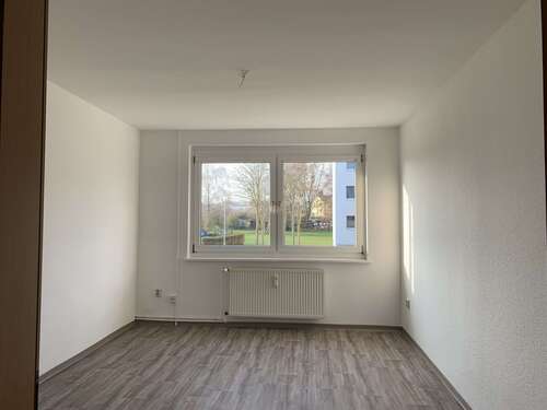 Foto - Wohnung zum Mieten in Sundhagen 415,00 € 65 m²