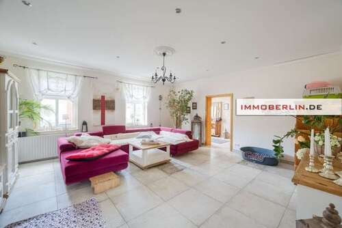 Foto - Haus zum Kaufen in Treuenbrietzen 750.000,00 € 420 m²