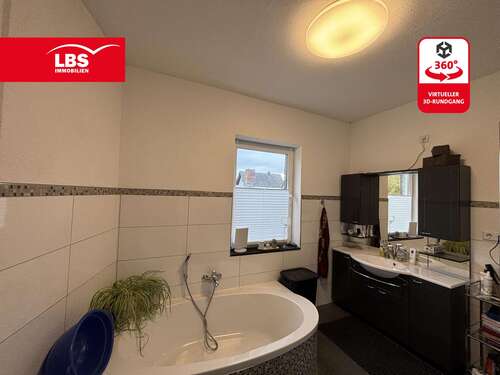 Foto - Haus zum Kaufen in Stadtoldendorf 265.000,00 € 98 m²