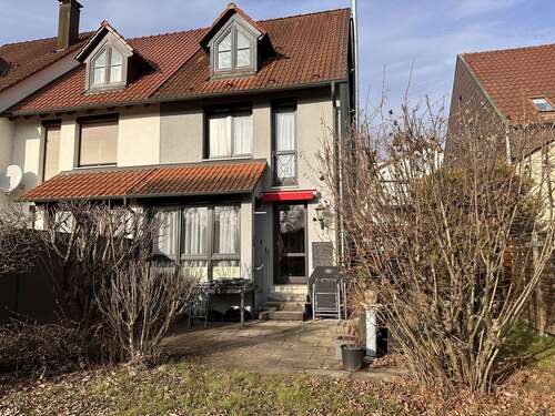 Foto - Haus zum Mieten in Denkendorf 1.500,00 € 120.97 m²