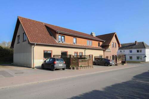 Foto - Wohnung zum Kaufen in Dörphof 147.000,00 € 104.01 m²