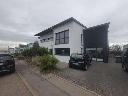 Foto - Halle in Altdorf 1.290.000,00 € 350 m²